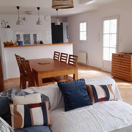 Holiday home Belle Maison 6 Pieces Proche A - Fr-1-224b-239 *